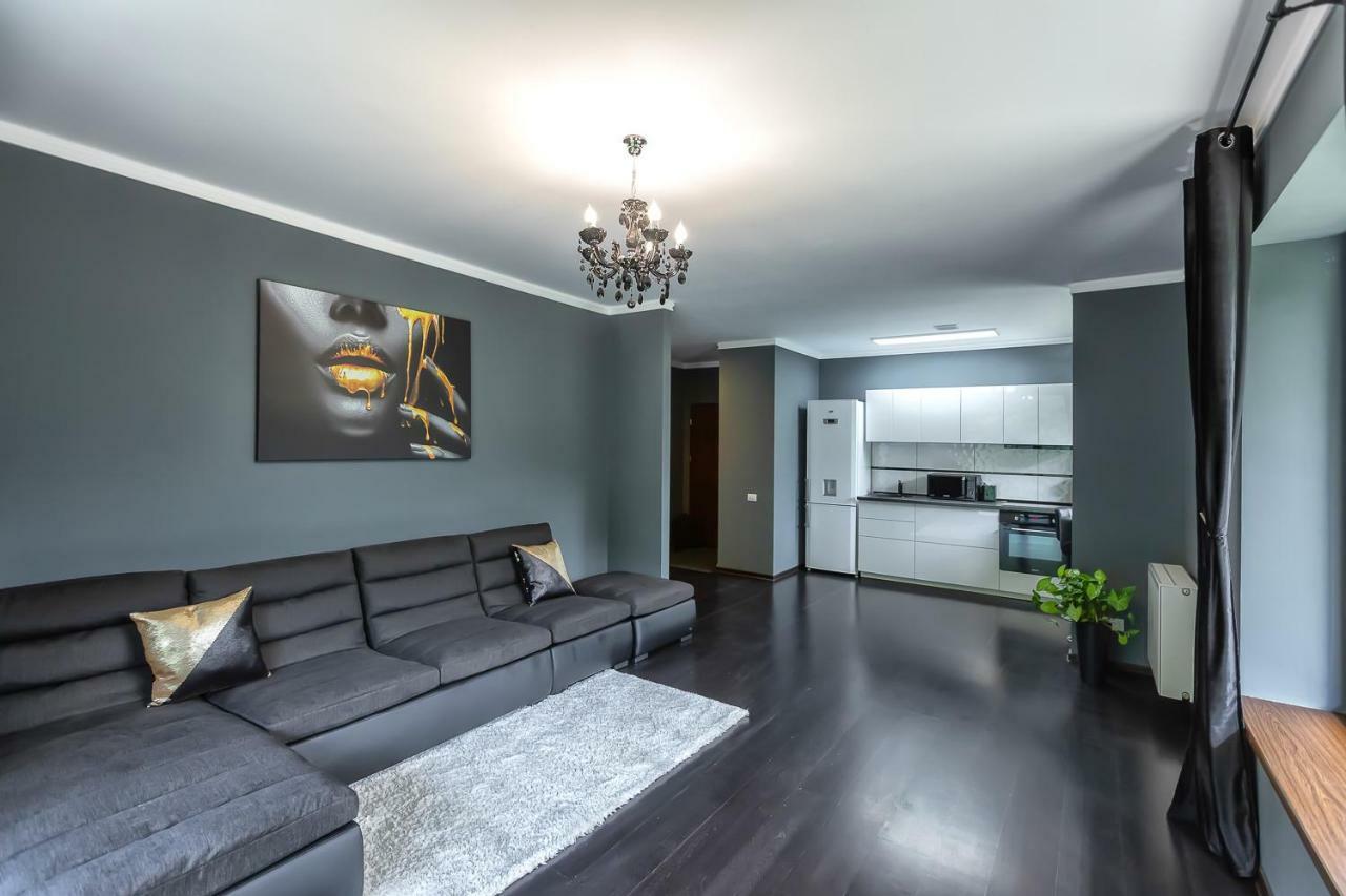 Apartment Tampa Gardens - Adults Only Brașov